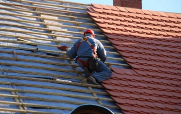 roof tiles Finstock, Oxfordshire